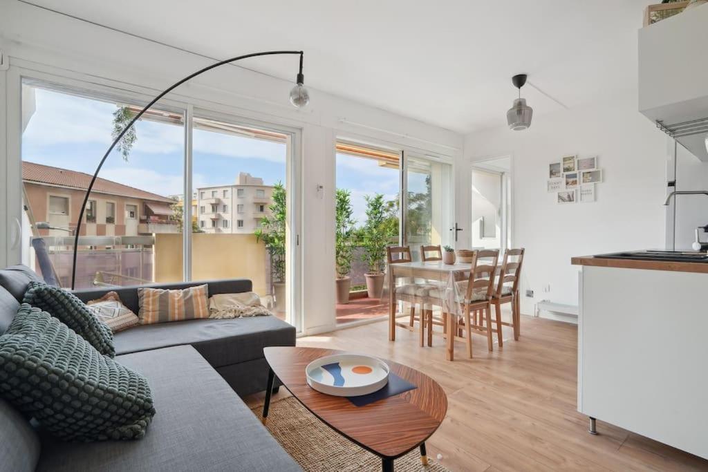 Charmant Appartement Vue Mer 7Eme - Plage 200M Марсель Экстерьер фото